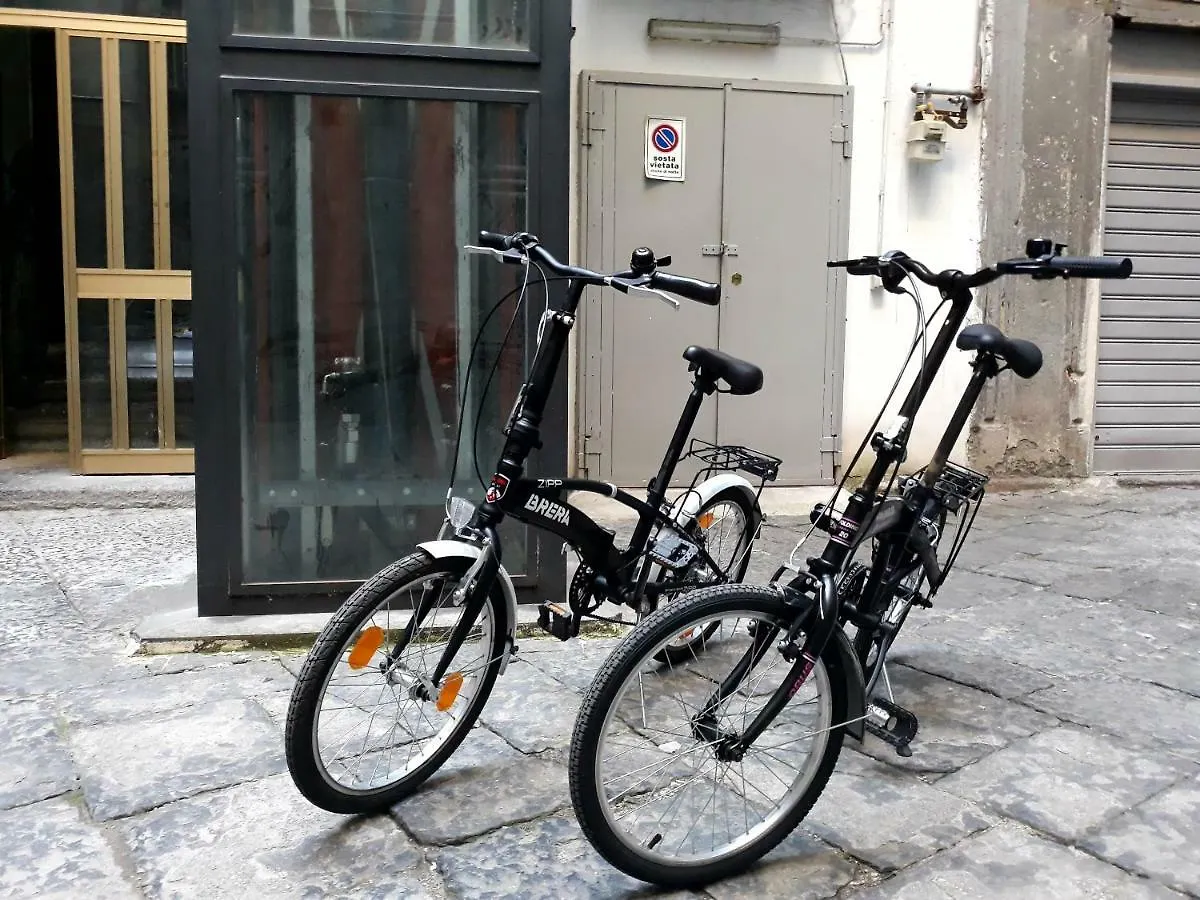 **  Domus San Biagio 14 Bed & Breakfast Naples Italy