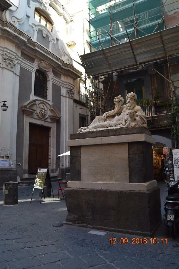 Bed & Breakfast Bed and Breakfast Domus San Biagio 14 Napoli