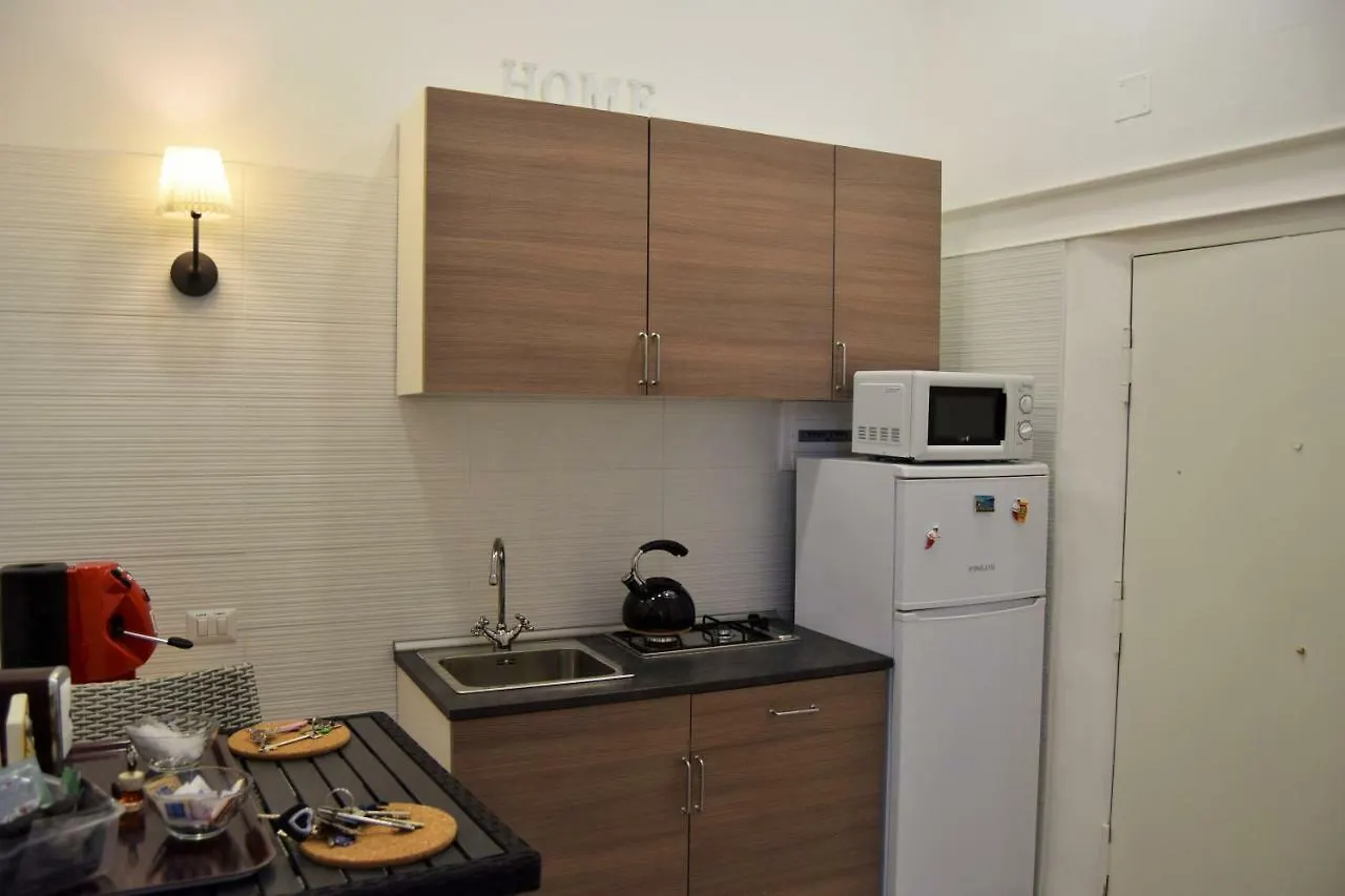 Bed and Breakfast Domus San Biagio 14 Napoli 2*,